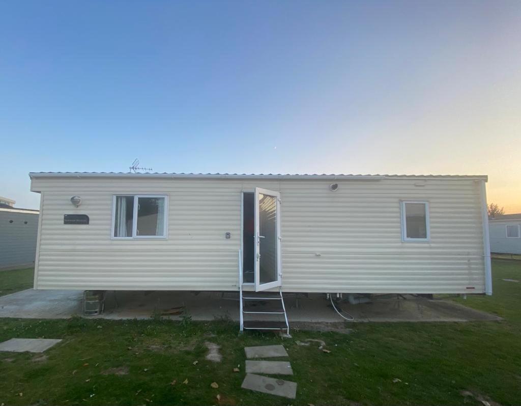 2Br-Sleeps6-Wifi-Freeparking-Holidaypark Клактън он Сий Екстериор снимка
